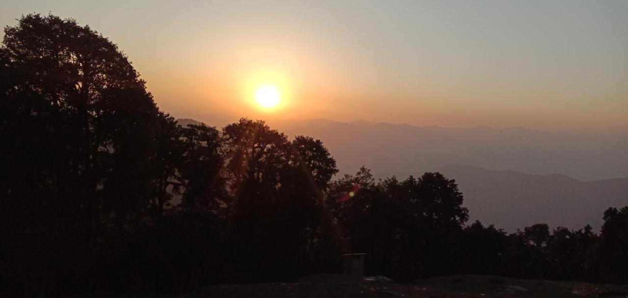 Chandarshila Hike Homestay Ukhimath Buitenkant foto